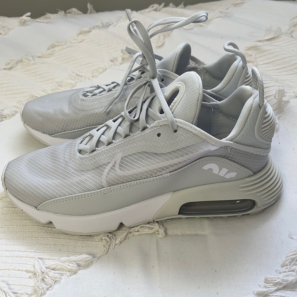 COPY - 2090 Nike Air Max ladies size 8.5 men size 7